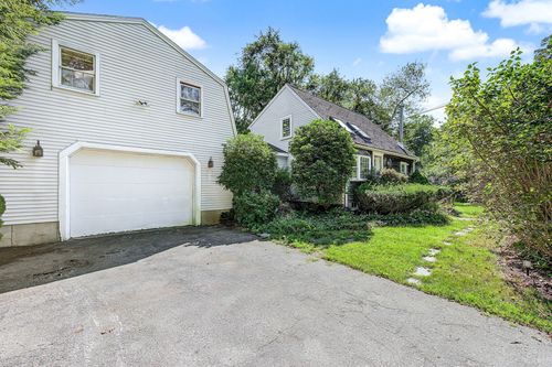 112 Mill St, North Easton, MA, 02356-2621 | Card Image
