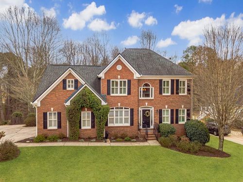 205 Amberbrook Cir, Grayson, GA, 30017-4039 | Card Image