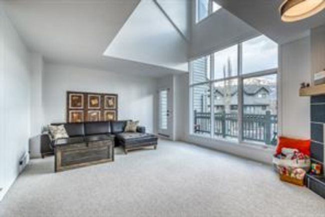 117 - 200 Prospect Hts, Home with 3 bedrooms, 3 bathrooms and 4 parking in Canmore AB | Image 6