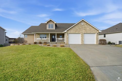 1204 S Mill Point Cir, Manhattan, KS, 66503-9839 | Card Image