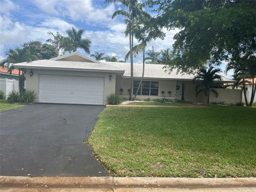 10734 Nw 17th Mnr, Coral Springs, FL, 33071-4204 | Card Image