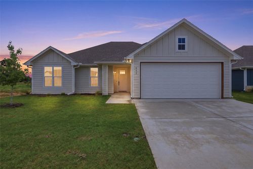805 Lavender Court, Tolar, TX, 76476 | Card Image