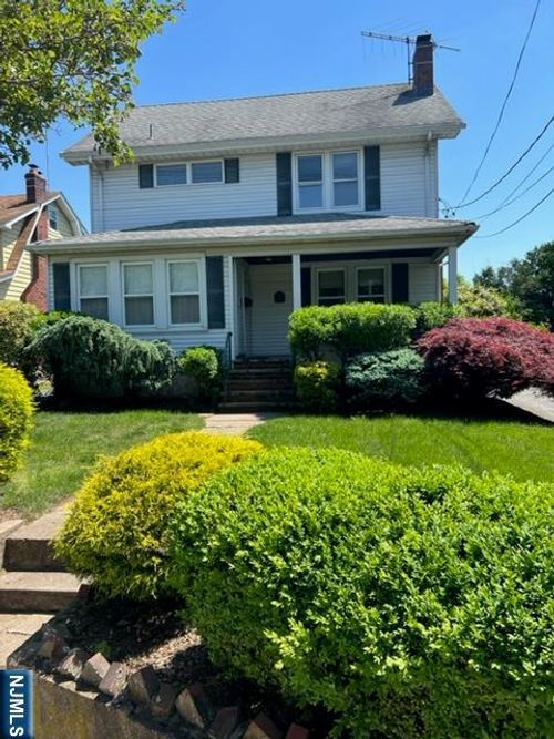 127 Parmelee Ave, Hawthorne, NJ, 07506-2924 | Card Image