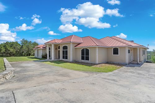 165 County Road 2740, Mico, TX, 78056-5369 | Card Image