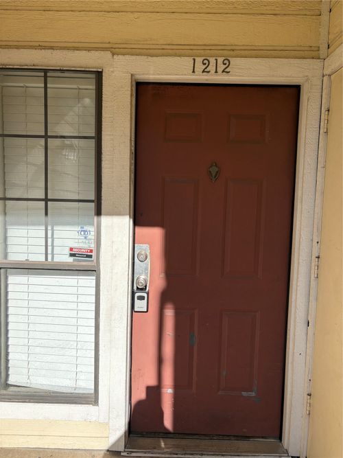 1212-9601 Forest Ln, Dallas, TX, 75243-5884 | Card Image