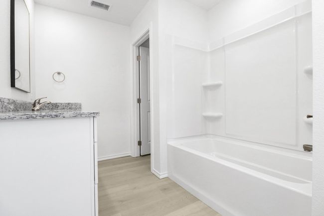 804 Bell St, House other with 3 bedrooms, 2 bathrooms and 2 parking in Coleman TX | Image 12