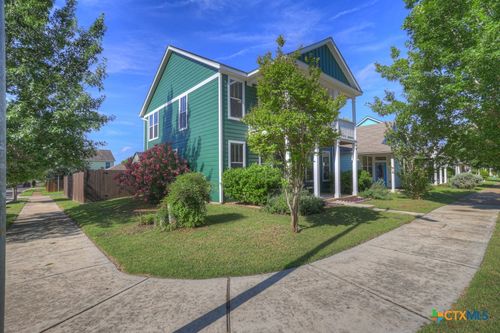 201 Trestle Tree, San Marcos, TX, 78666-4270 | Card Image