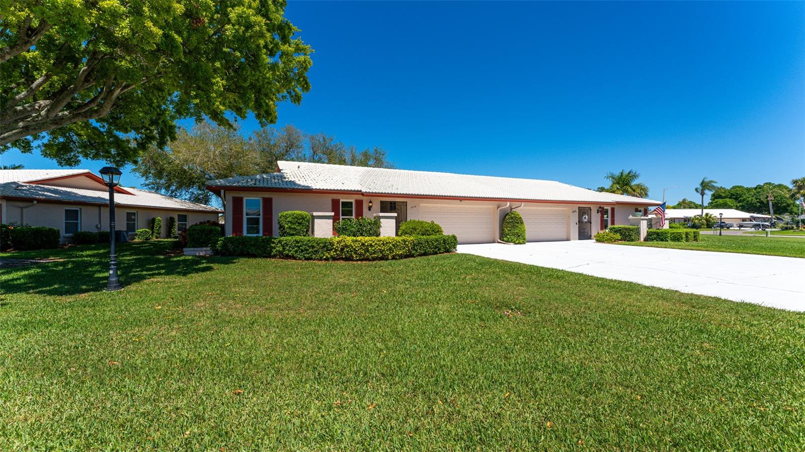 13th Avenue Dr, Bradenton, FL 34209