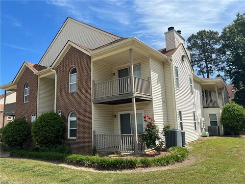 203-532 Pineland Cir, Newport News, VA, 23608-8740 | Card Image