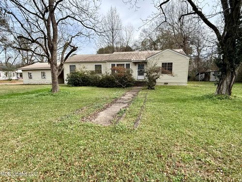 108 Lucas St, Brookhaven, MS, 39601-2520 | Card Image