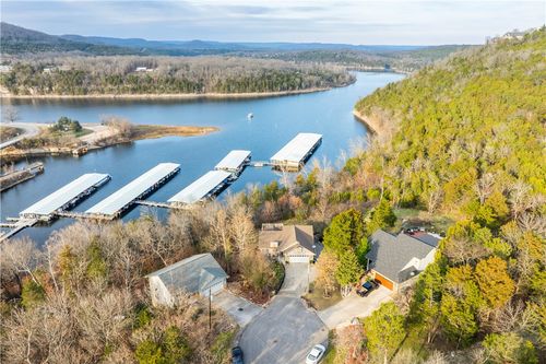 7 Larkspur Ln, Holiday Island, AR, 72631-4622 | Card Image