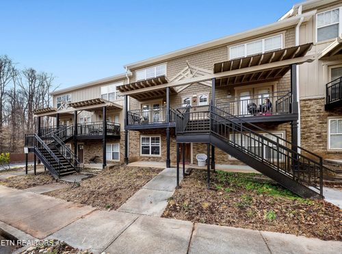 203-3831 Cherokee Woods Way, Knoxville, TN, 37920-2273 | Card Image