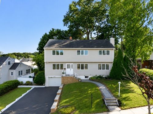 181 Livingston St, Clifton, NJ, 07013-1378 | Card Image