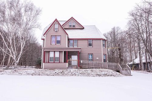 48 Elm St, Bridgewater, NS, B4V2V4 | Card Image