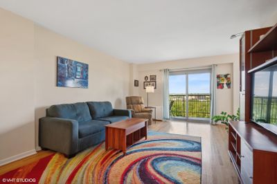 912 - 6933 N Kedzie Avenue, Condo with 2 bedrooms, 2 bathrooms and 1 parking in Chicago IL | Image 3