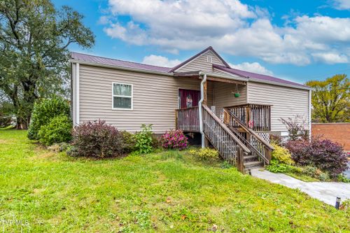 4242 Sullivan Gardens Dr, Kingsport, TN, 37660-7741 | Card Image