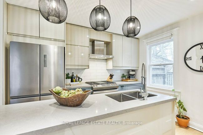 16 Firstbrooke Rd, House attached with 4 bedrooms, 3 bathrooms and 1 parking in Toronto ON | Image 14