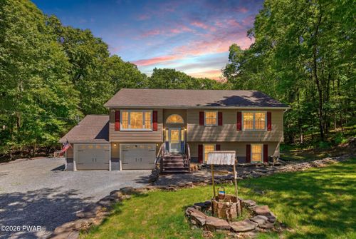 108 Heavenly Valley Dr, Tafton, PA, 18464-9615 | Card Image
