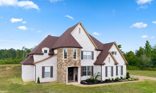356 Poplar Ln, Holly Springs, MS, 38635-1004 | Card Image