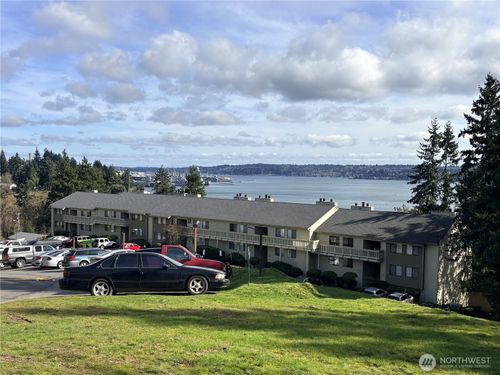 l101-1700 W Sunn Fjord Ln, Bremerton, WA, 98312-5333 | Card Image