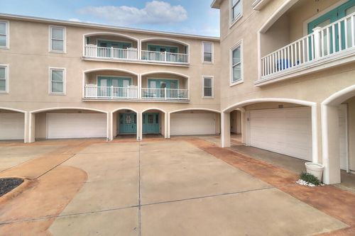 apt-204-14422 Verdemar Dr, Corpus Christi, TX, 78418-7514 | Card Image