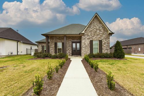 389 Tulip Dr, Houma, LA, 70360 | Card Image