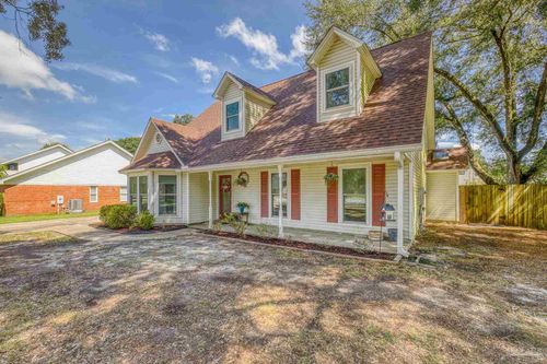 2702 Silhouette Dr, Cantonment, FL, 32533-6611 | Card Image