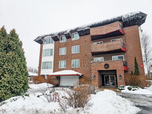 apt-31-6300 Xerxes Ave S, Edina, MN, 55423-1035 | Card Image