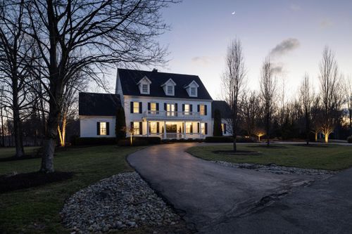 25 Stonesthrow Ct, Alexandria, OH, 43001-9799 | Card Image