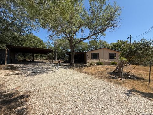 245 Bandera Dr, Bandera, TX, 78003-4407 | Card Image