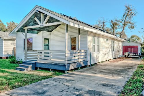 6450 Jefferson Blvd, Groves, TX, 77619-5431 | Card Image