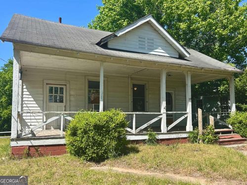 39 N Broad St, Porterdale, GA, 30014-3351 | Card Image