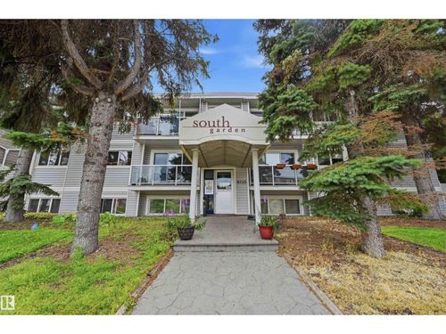 201-9725 82 Ave Nw, Edmonton, AB, T6E1Y6 | Card Image