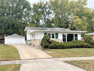 244 N Park Drive, House other with 3 bedrooms, 1 bathrooms and 2 parking in Glenwood IL | Image 1