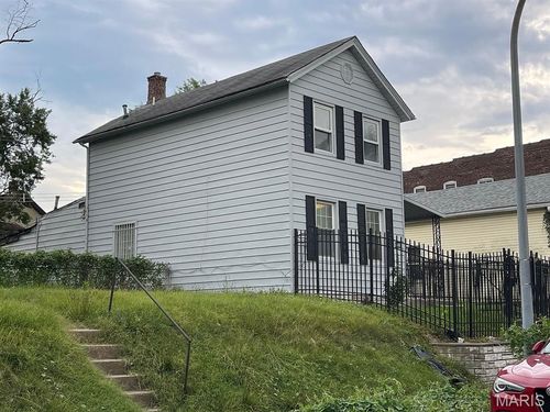 6728 Alabama Ave, Saint Louis, MO, 63111-2717 | Card Image