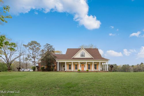 214 Grace Ln, Flora, MS, 39071-6005 | Card Image