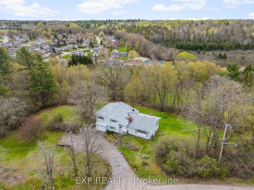 301 Opeongo Rd, Renfrew, ON, K7V2T6 | Card Image