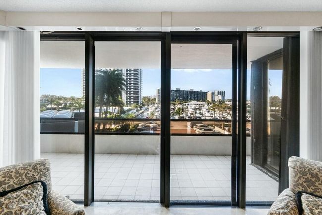 252 - 100 Lakeshore Drive, Condo with 3 bedrooms, 4 bathrooms and null parking in North Palm Beach FL | Image 27