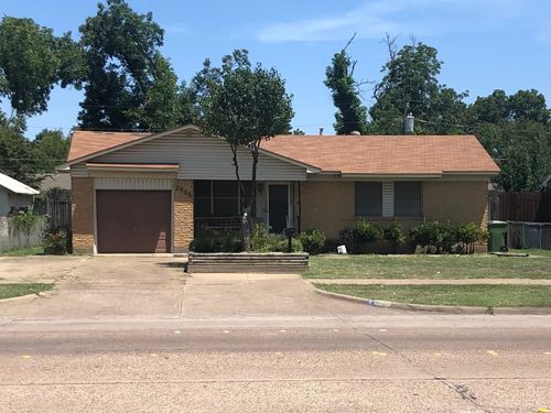 2905 W Walnut St, Garland, TX, 75042-6302 | Card Image