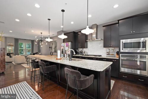 1141 S Monroe St, ARLINGTON, VA, 22204-2492 | Card Image