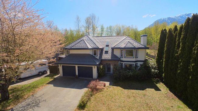 1551 Eagle Run Drive, House other with 5 bedrooms, 3 bathrooms and 6 parking in Squamish BC | Image 22