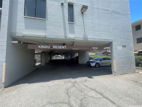 apt-204-1314 Kinau St, Honolulu, HI, 96814-1205 | Card Image
