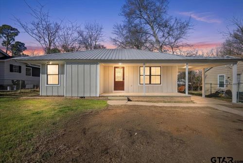 2014 N Winona Ave, Tyler, TX, 75702-2346 | Card Image