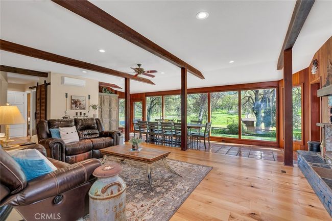 living and dining area | Image 15