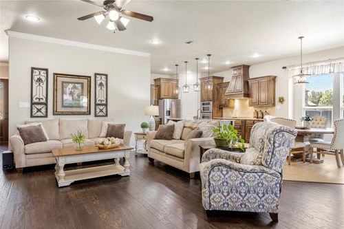 5601 Sunstar Ln, Flower Mound, TX, 75028-4060 | Card Image