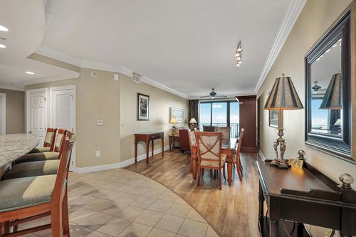 w1029-10 Harbor Boulevard Boulevard, Destin, FL, 32541 | Card Image
