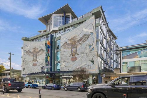 406-1061 Fort St, Victoria, BC, V8V5A1 | Card Image