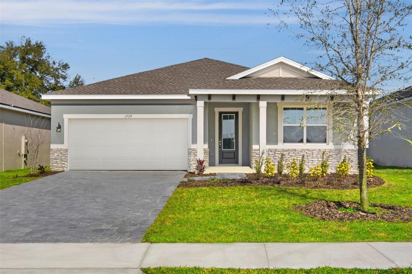 Carnelian St, Deland, FL 32720