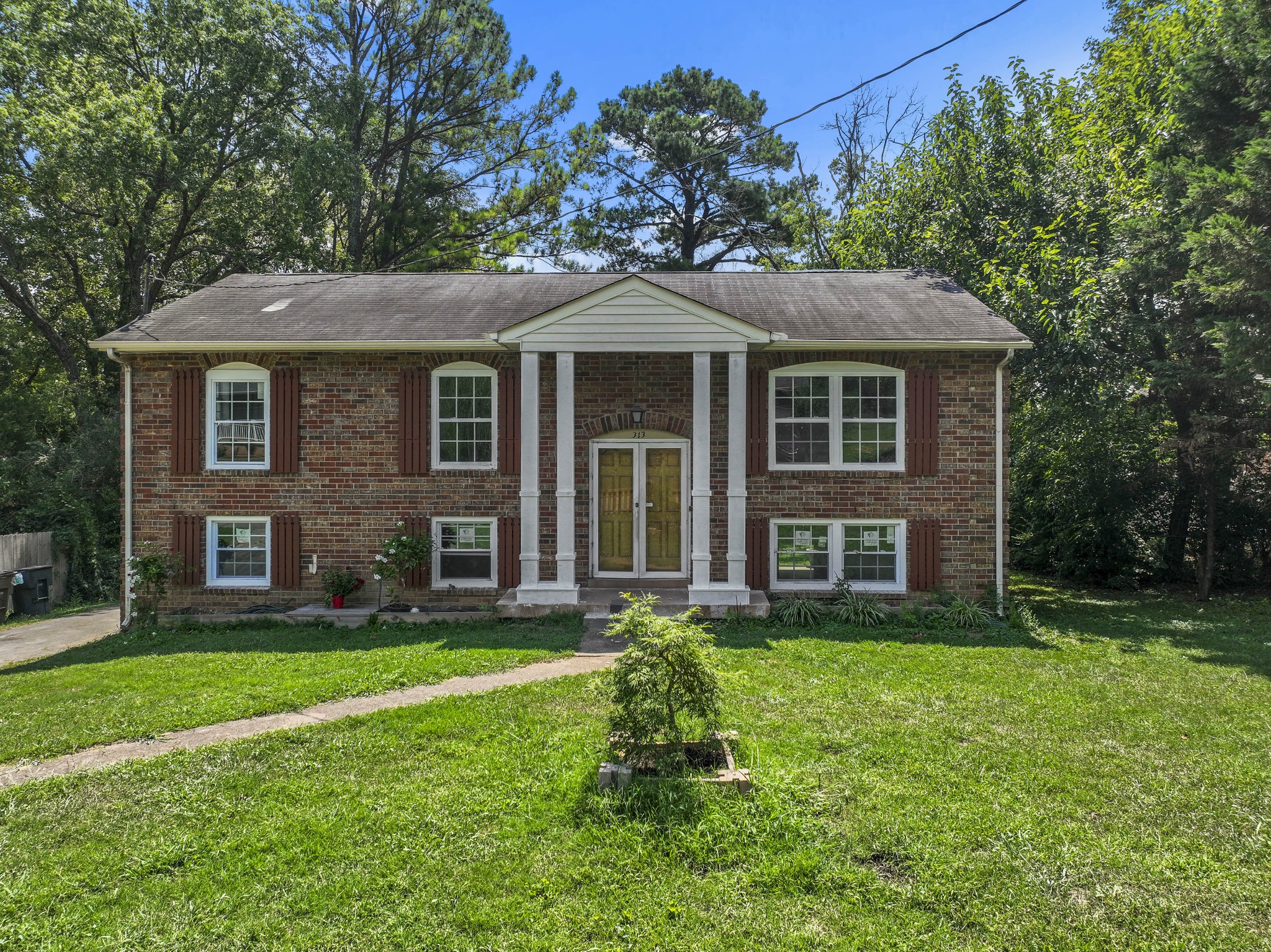 Cathy Jo Dr, Nashville, TN 37211