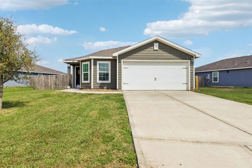 8006 Distant Harbor Rd, Baytown, TX, 77523-5062 | Card Image